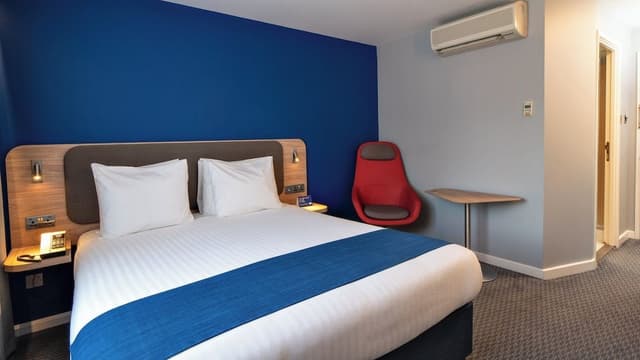 Standard Room, 1 Double Bed (Free Hot Breakfast)