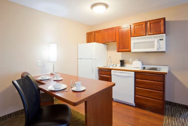 Standard Suite, 2 Bedrooms, Non Smoking