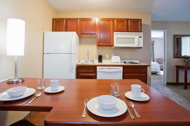 Standard Suite, 2 Bedrooms, Non Smoking