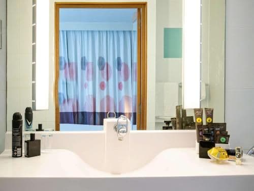 Executive Queen Room