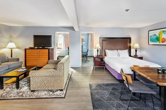 Suite, 2 Bedrooms