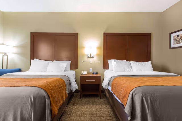 Standard Room, 2 Queen Beds, Non Smoking