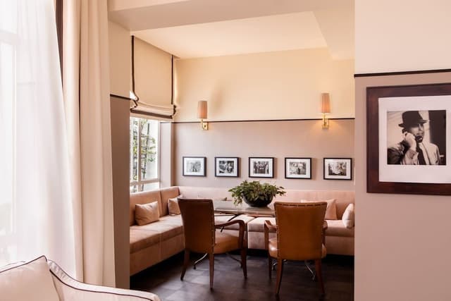 Penthouse Suite