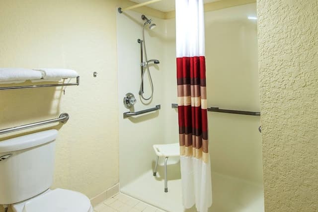 Superior Room, 1 King Bed, Accessible (Smoke Free)