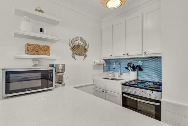Studio, 1 Queen Bed (Top of the Gulf 808- Gulf Coast Getaw)