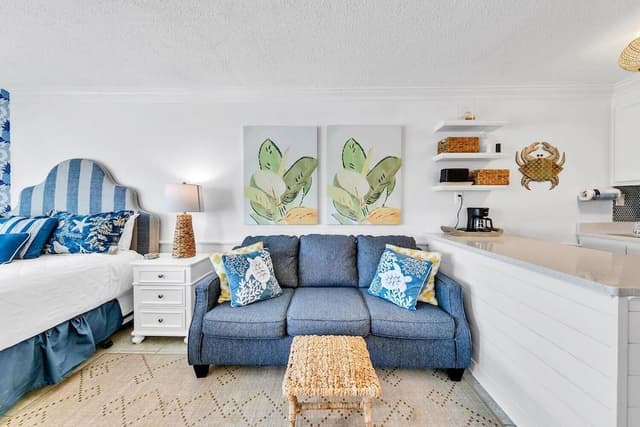 Studio, 1 Queen Bed (Top of the Gulf 808- Gulf Coast Getaw)