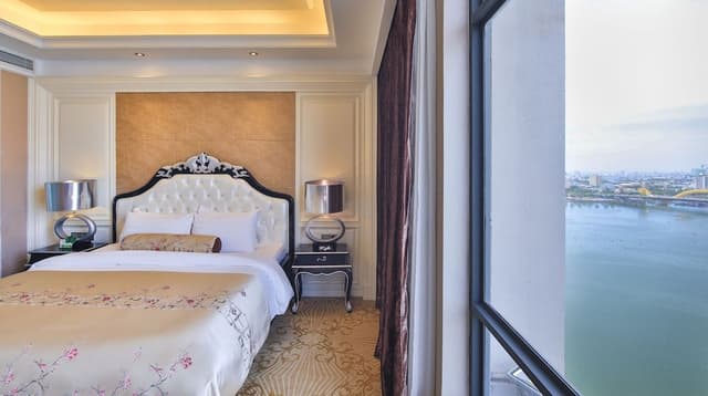 2 Bedroom Suite Apartment