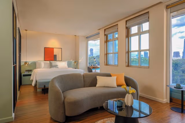 Executive Room, City View