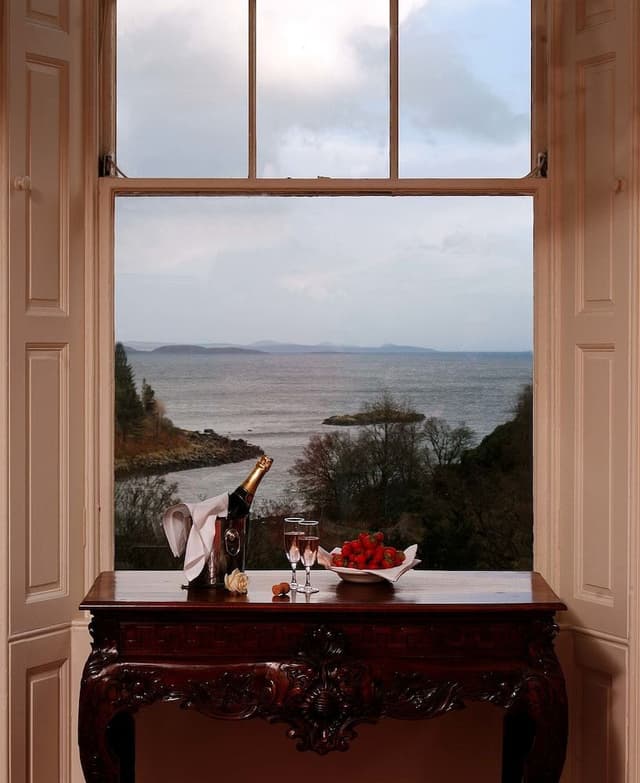 Twin Room, 2 Twin Beds (Loch View)