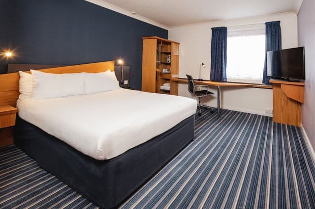 Standard Room, 1 Double Bed (with Free Hot Breakfast)