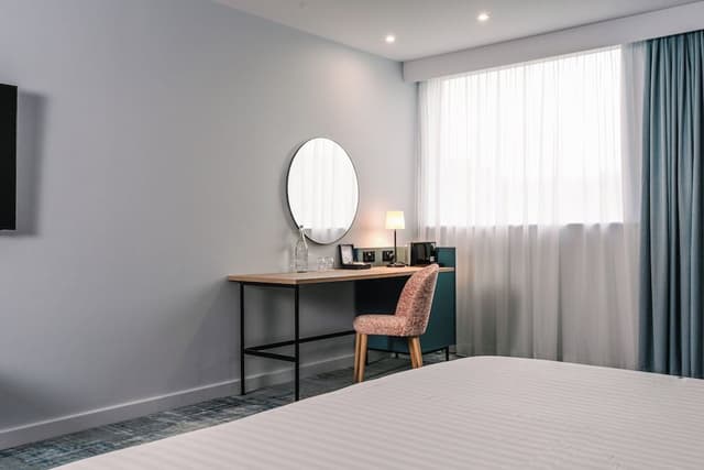 Premium Room, 1 King Bed