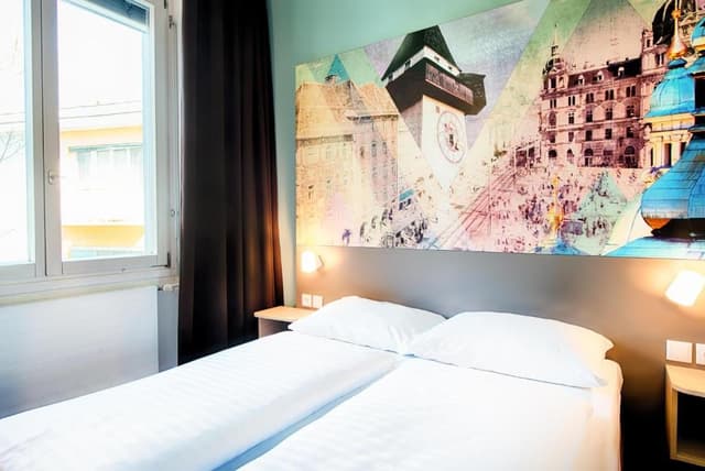 Twin Room