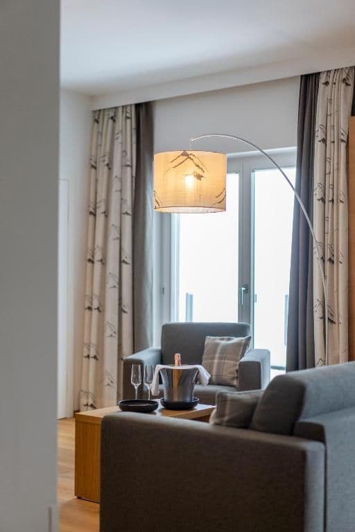 3 Room Suite Königlich