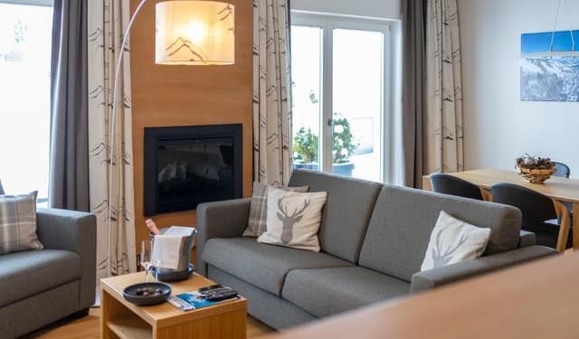 3 Room Suite Königlich