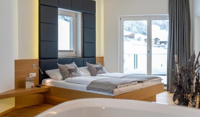 3 Room Suite Königlich