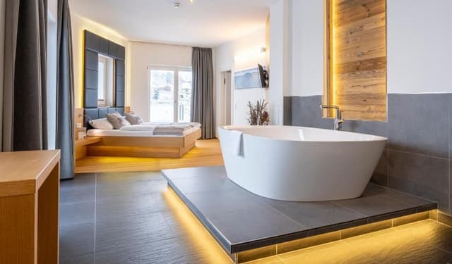 3 Room Suite Königlich