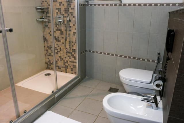 One-Bedroom Crystal Suite