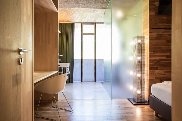 Single room with balcony