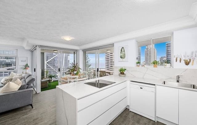Two Bedroom Penthouse with Ocean View