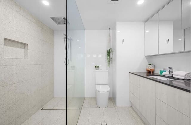 Two Bedroom Penthouse with Ocean View