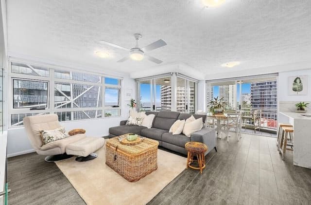 Two Bedroom Penthouse with Ocean View