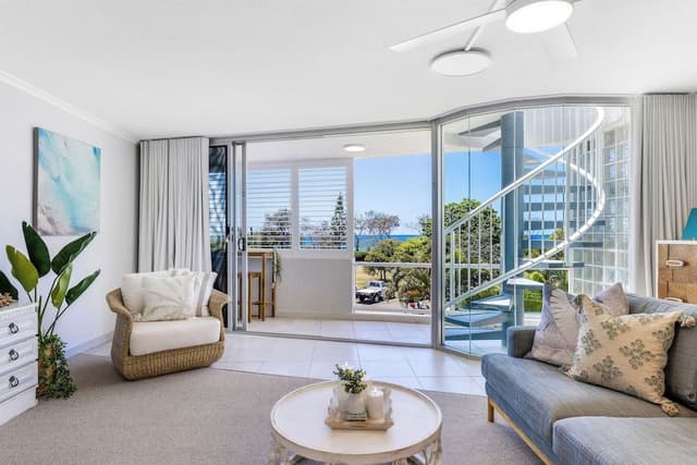 Two Bedroom Apartment with Spa Bath