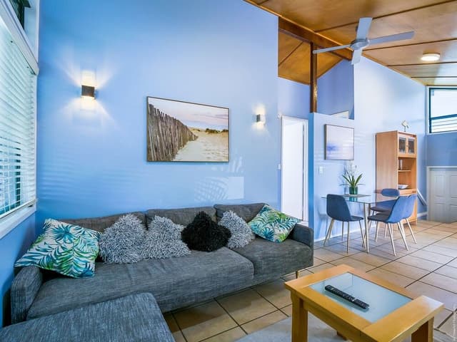 Villa, 2 Bedrooms - Pet Friendly
