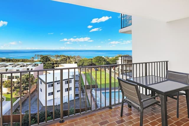 1 Bedroom Garden Apartment
