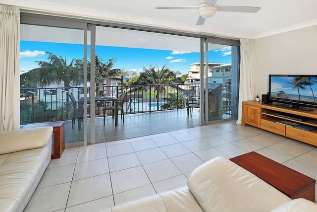 1 Bedroom Garden Apartment