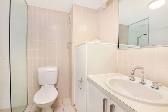 1 Bedroom Ocean View Apartment