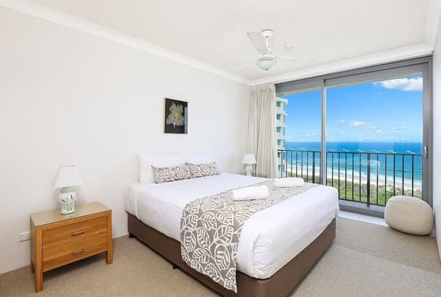 1 Bedroom Ocean View Apartment
