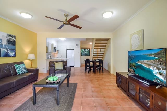 2 Bedrooms