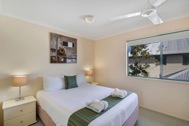 2 Bedrooms