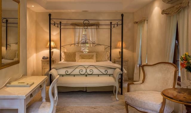 Superior Spa Room