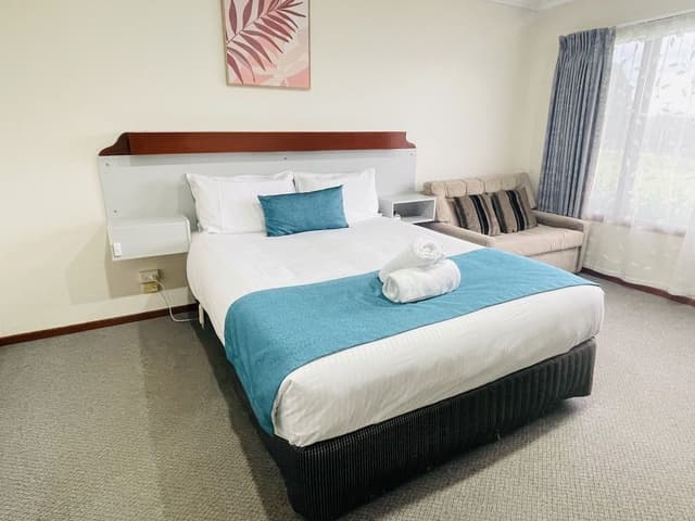 Queen Room