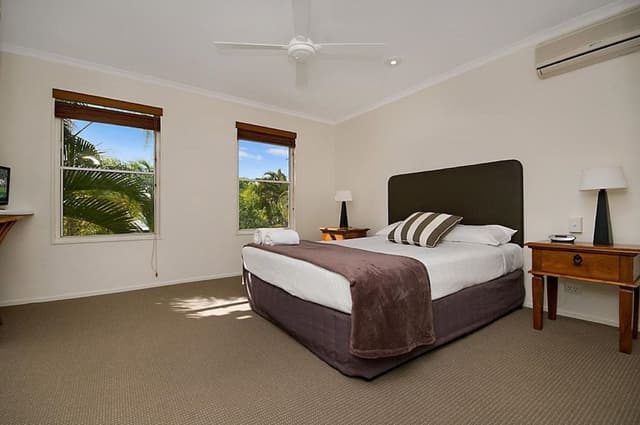 2 Bedroom Standard Poolside Apartment