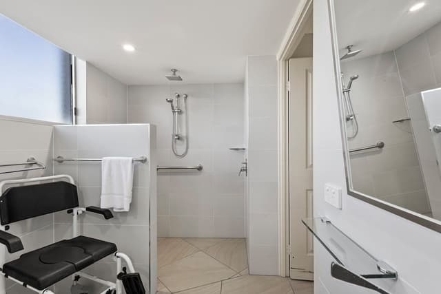 Wheelchair Friendly 3 Bedroom Apartment