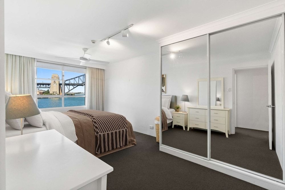 Harbourside Apartments1