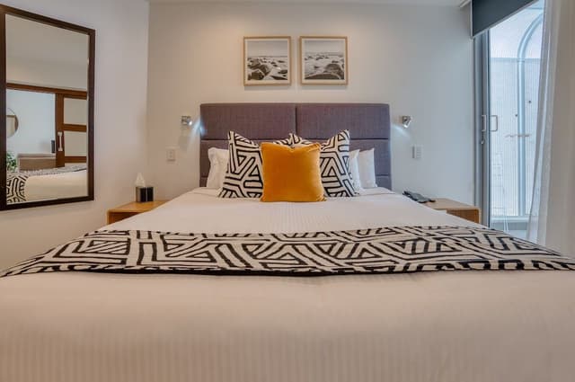 One Bedroom Partial Beach View Spa Penthouse