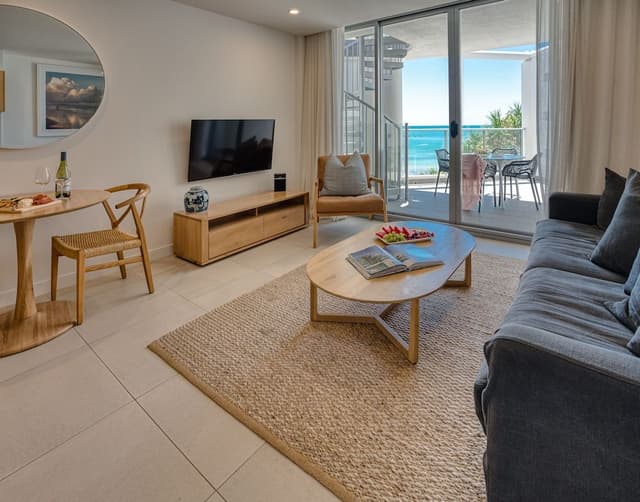 Beachfront Spa Studio Penthouse