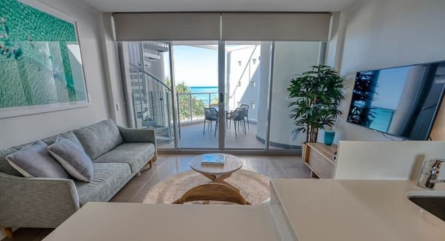 Beachfront Spa Studio Penthouse