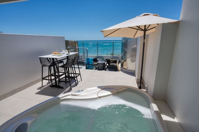 Beachfront Spa Studio Penthouse