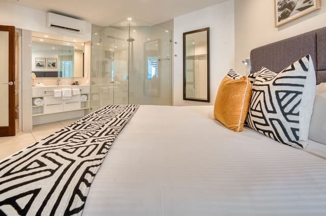 One Bedroom Partial Beach View Spa Penthouse