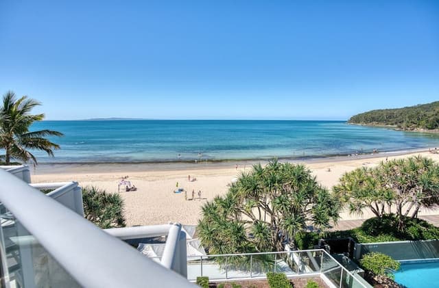 Beachfront Spa Studio Penthouse