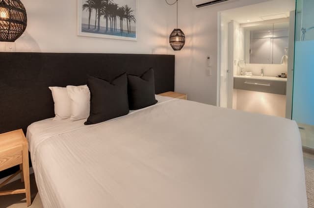 Beachfront Spa Studio Penthouse