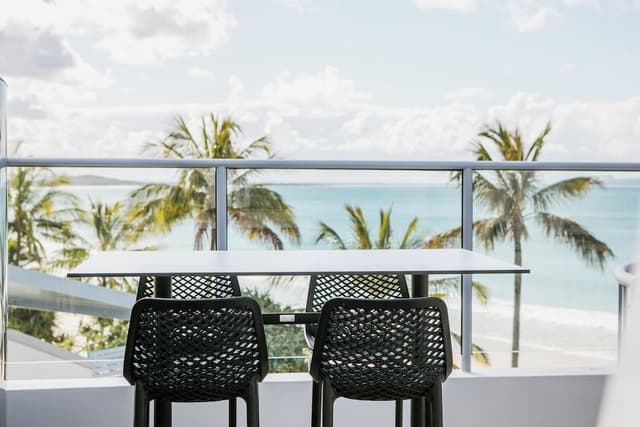 Beachfront Spa Studio Penthouse