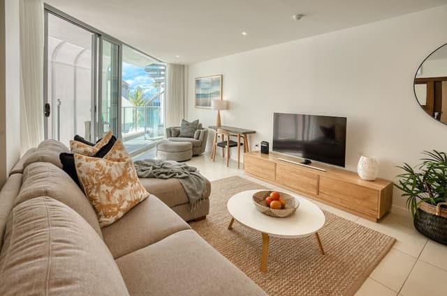 One Bedroom Partial Beach View Spa Penthouse