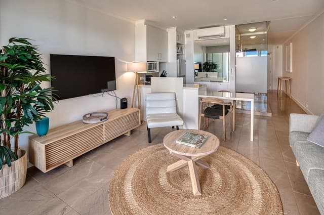 Beachfront Spa Studio Penthouse