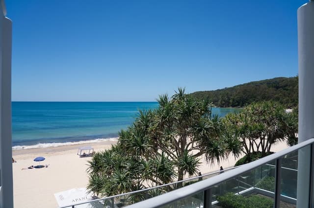 Beachfront Spa Studio Penthouse