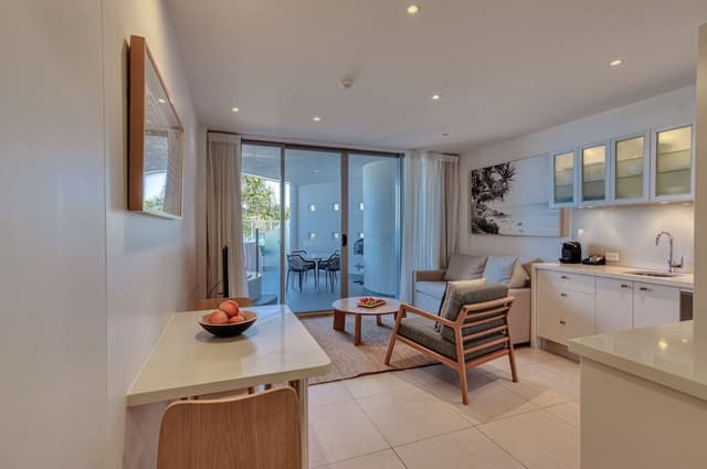 Studio, Beachfront